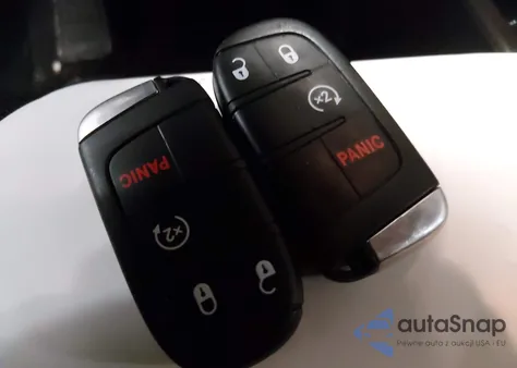 2022 Jeep Renegade Latitude 4X4 z USA, uszkodzony, nr VIN ZACNJDB14NPN61705